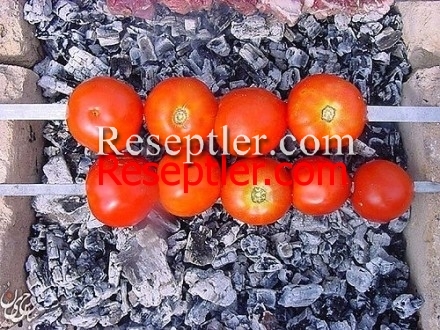 Pomidor Kababı Resepti